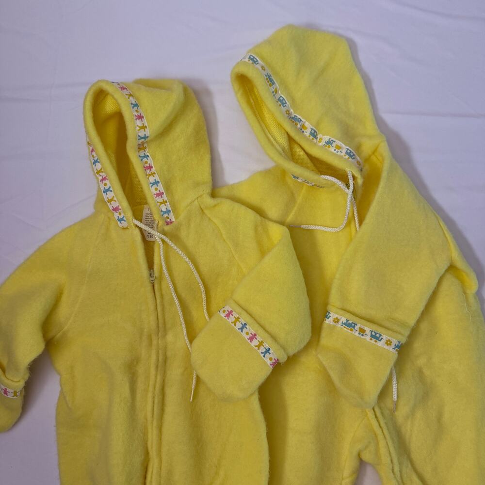 Vintage 80s Triboro Matching Twin/Sibling Yellow Fleece Bunting Hooded Sets 0-9m